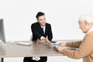老人，還是“粗糙”一點(diǎn)好