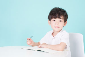 家長們注意了，別為孩子選擇到甲醛超標的兒童手工膠水