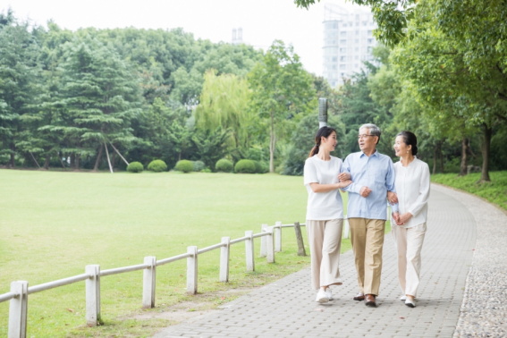 陪老人就醫(yī)服務